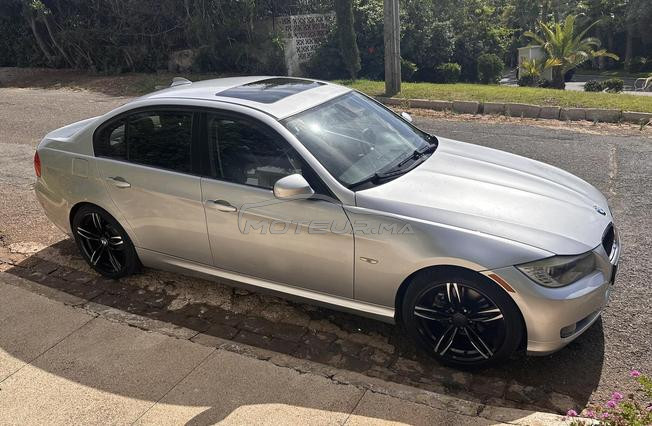 BMW 323i e90 Essence 2009 
