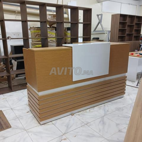 COMPTOIR D’ACCUEIL – DESIGN MODERNE - 2
