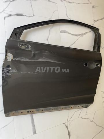 Porte avant gauche clio 5 modele 2021