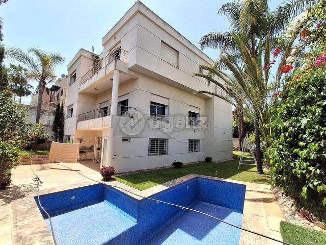CMN-AC-2117 - Villa à vendre à Sidi Maarouf