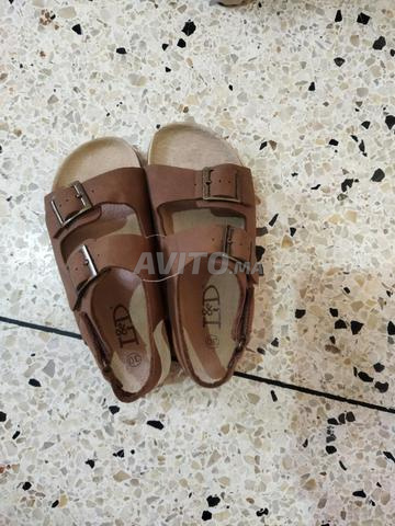 Sandales fille et garçon T 30 T 31 T 34