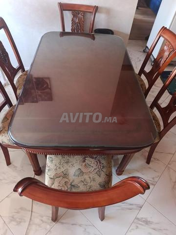 Table et 6 chaises en acajou à vendre - 2