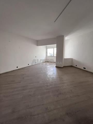 Bureau / Appartement 166 m² à louer Rabat Agdal