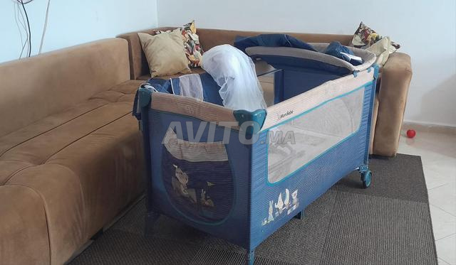 Lit bébé avec matelas - 2