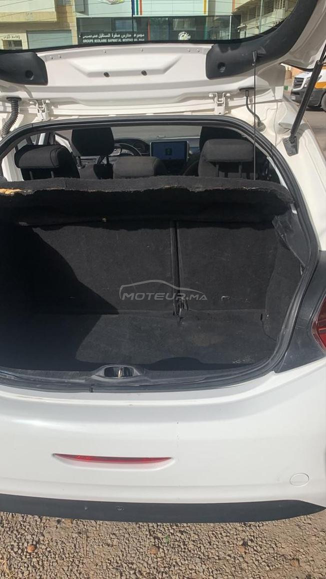 Peugeot 208 Diesel Manuelle 2018 à Fès