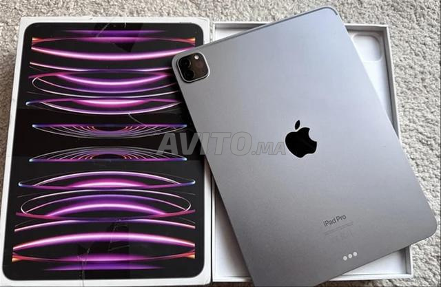 آيباد برو رسمي M2 واي فاي مع خلوية 5G / جديد
