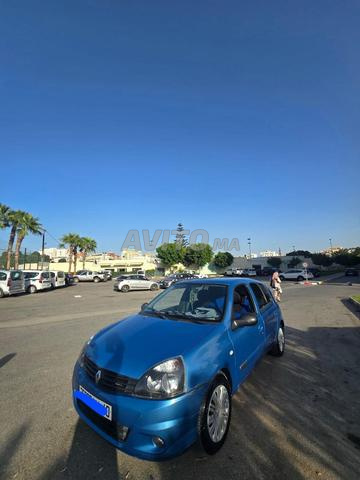 رينو كليو بنزين يدوية 2009 في طنجة - 2