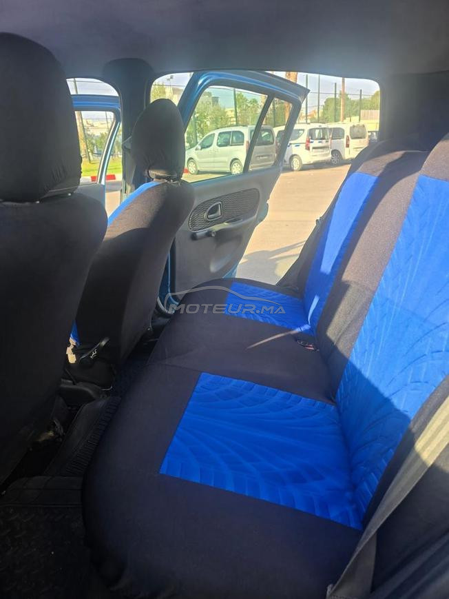 Renault Clio Essence Manuelle 2009 à Tanger