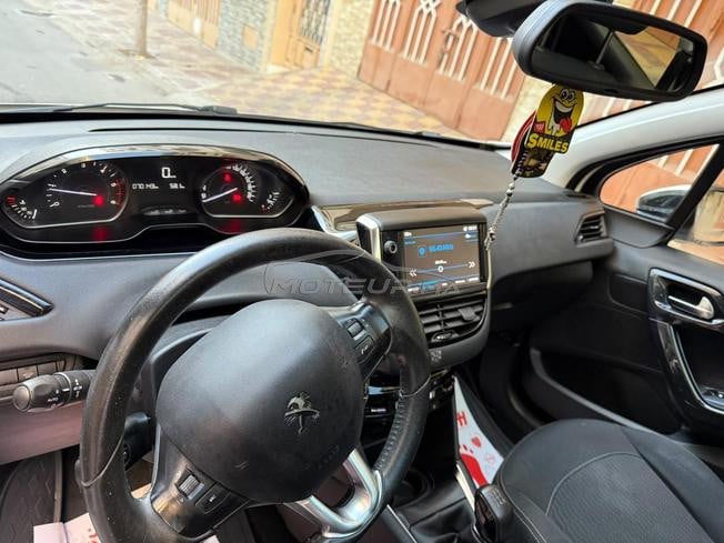vendre Peugeot 208