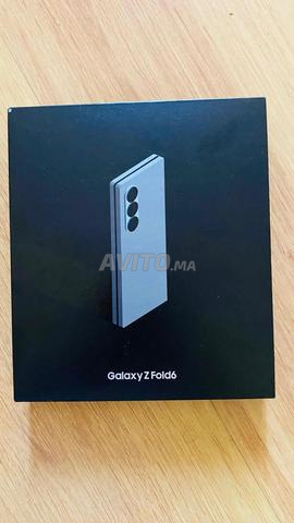 SAMSUNG Z FOLD 6 - 2