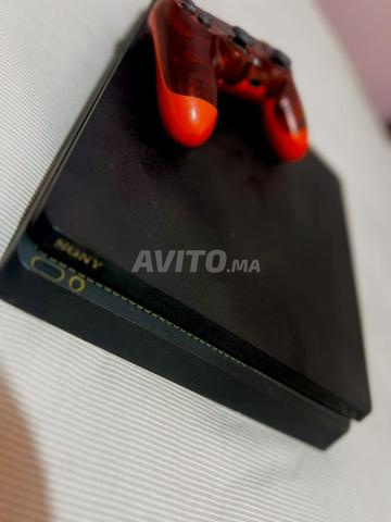 Playstation 4 en bon état (en ligne) - 2