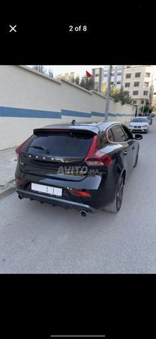 Volvo V40 D3 2013 R Design culasse à changer - 2