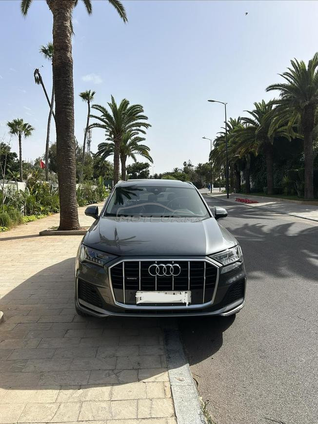 Audi Q7 1er main