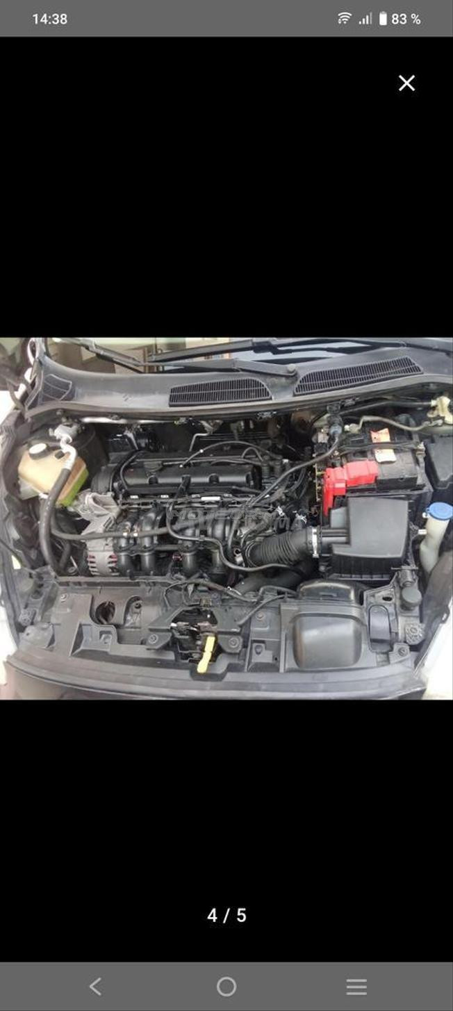 voiture très bon état 