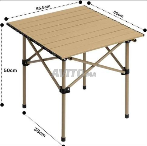 Table et 4 chaises - 2