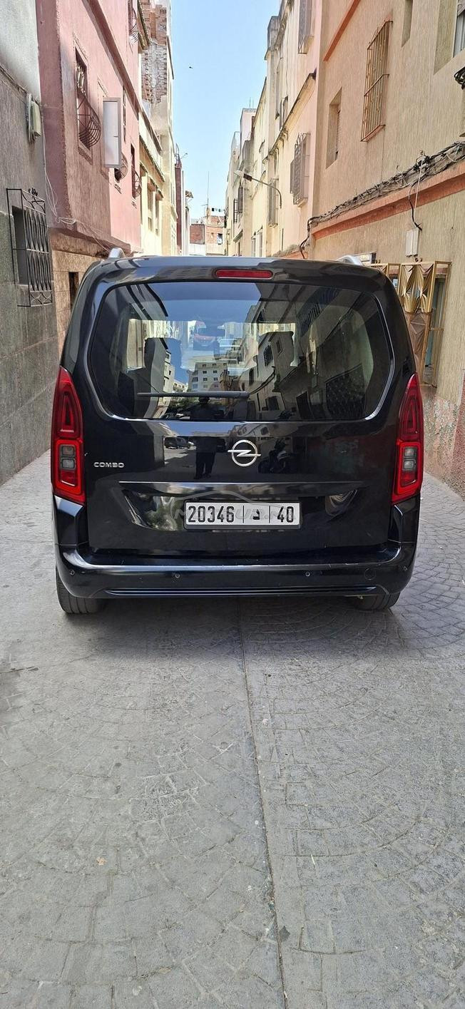 Opel Combo Diesel Manuelle 2023 à Tanger