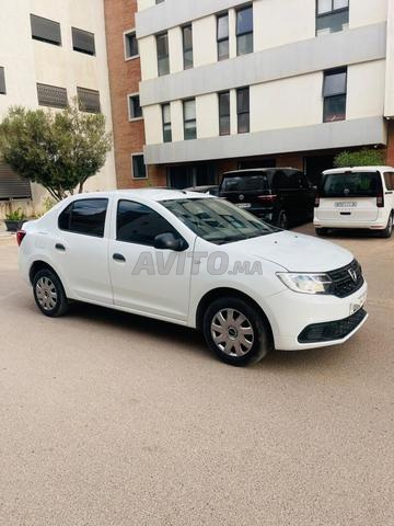 Dacia Logan essence manuelle 2021 - 2