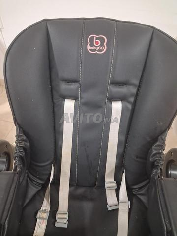 Chaise bébé en cuir marque BabyGo - 2