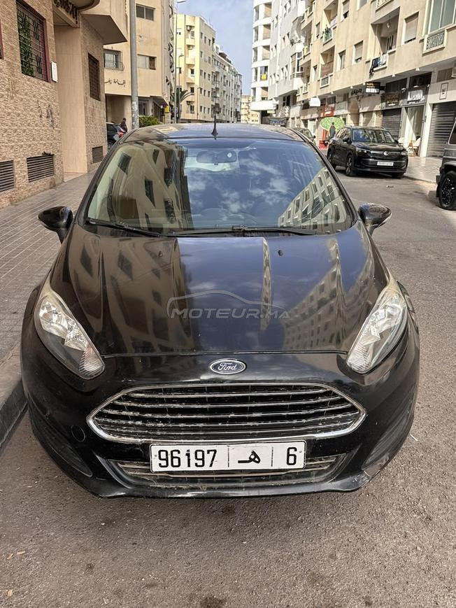 Ford fiesta en tres bon état 