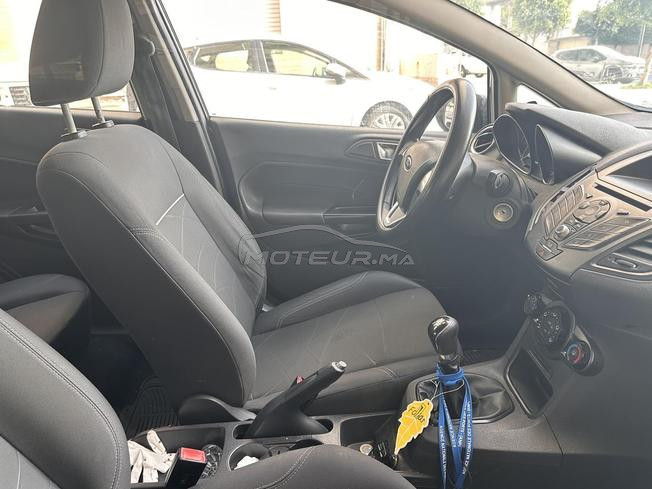 Ford fiesta en tres bon état 