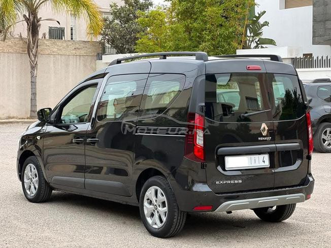 RENAULT EXPRESS 2023 Première main
