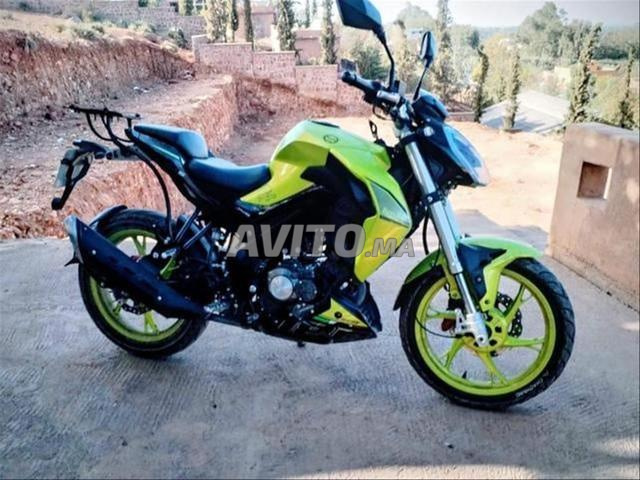 FRANÇAIS VEND BENELLI 180S – CAUSE DÉPART