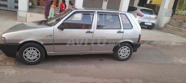 Fiat Uno modèle 2004 essence voiture bien - 2