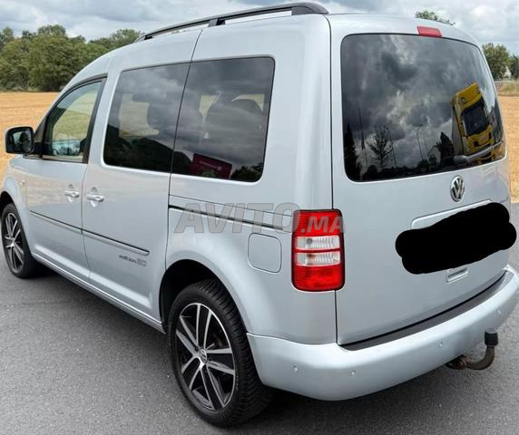 Volkswagen Caddy - 2
