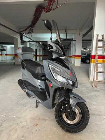 سكوتر Hensim Mustang 49cc