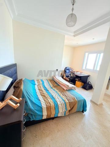 Grand Studio à vendre dernier étage sans vis à vis