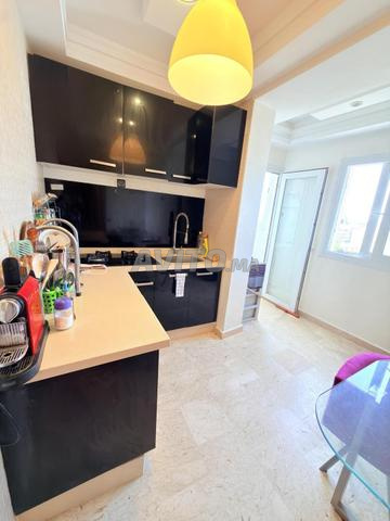 Grand Studio à vendre dernier étage sans vis à vis