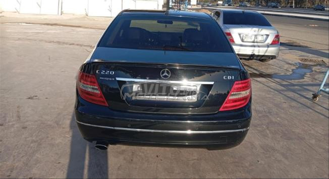 Mercedes-Benz 220 Diesel Automatique 2011 à Salé