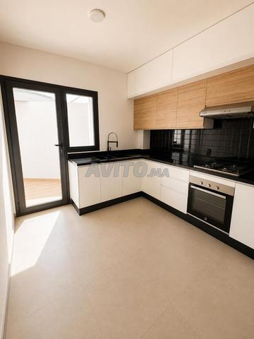 Appartement à vendre 121 m² à Dar Bouazza - 2