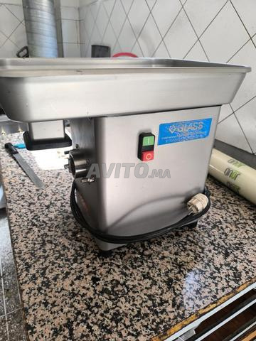 Hachoir à viande professionnel Inox Complet MAINCA - 2