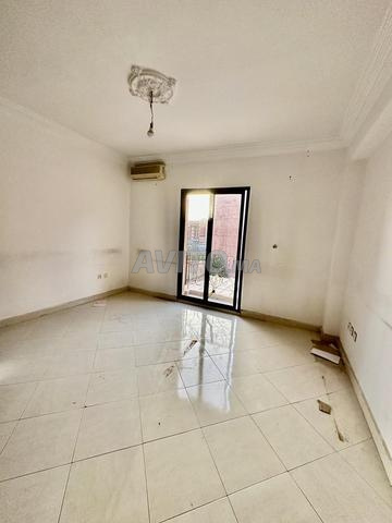 Joli appartement plateaux bureaux vide - 2
