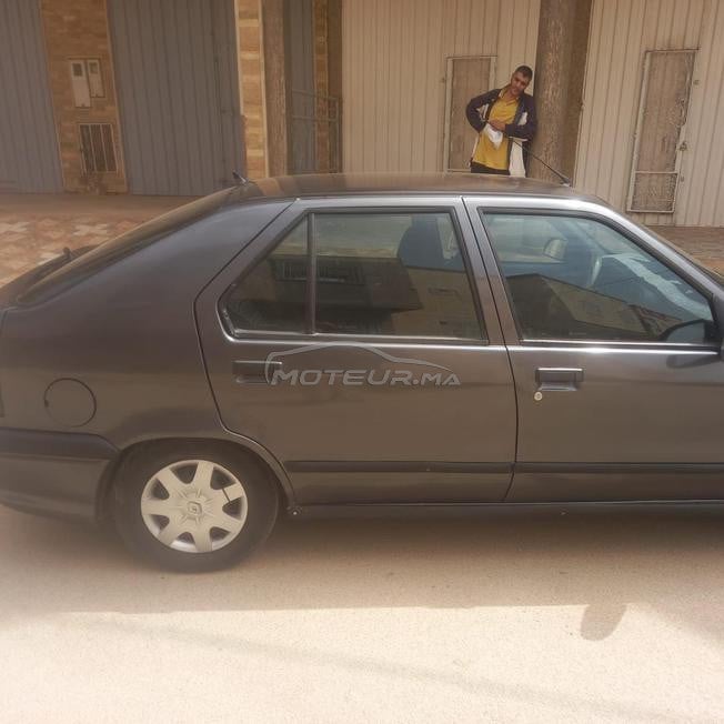 voiture r19 diesel dedouane