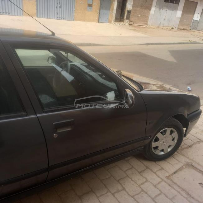 voiture r19 diesel dedouane