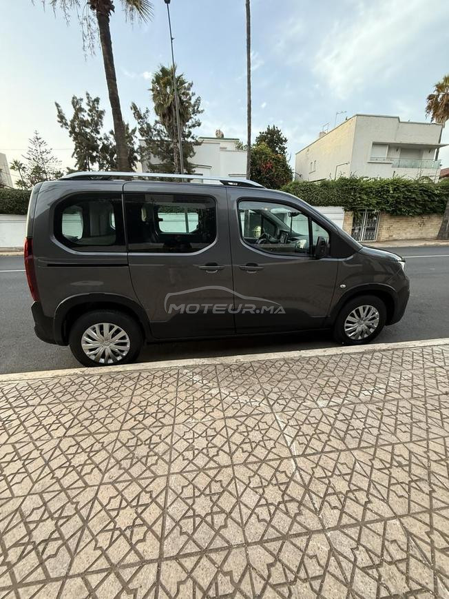 A vendre- Peugeot Rifter 2021