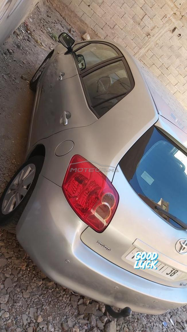 Toyota auris 2007 dewana 2016