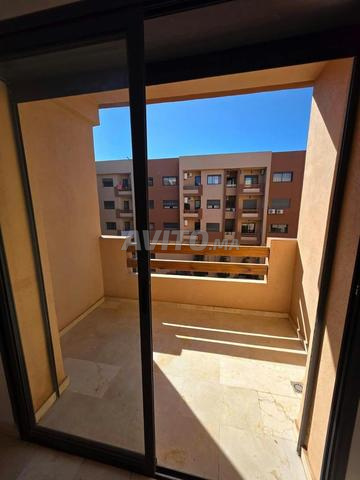 JOLI APPARTEMENT EN LOCATION AVEC PISCINE - 2