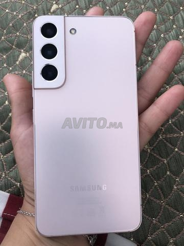 Samsung S22 Rose Gold - 2