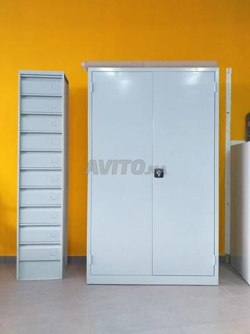 ARMOIRE métallique de bureau porte rideaux - 2