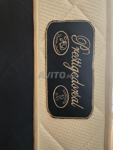 MATELAS À VENDRE - 2