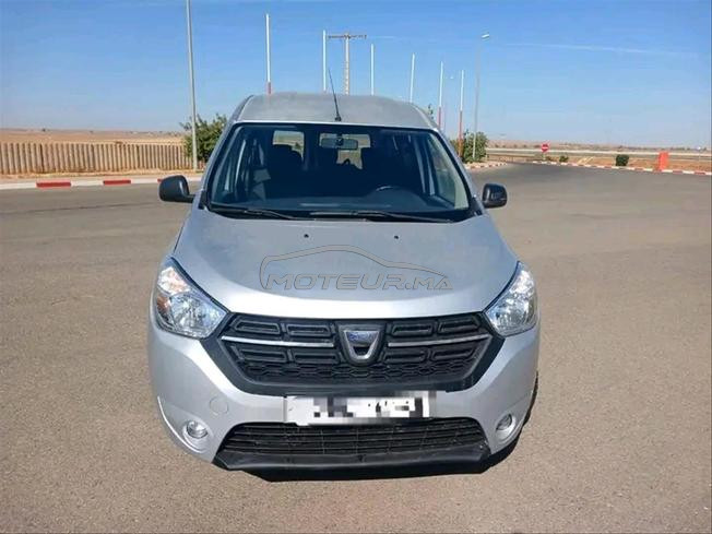 سيارة دوكير للبيع 