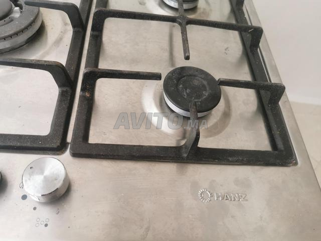 Plaque de cuisson 5 feux avec hotte - 2