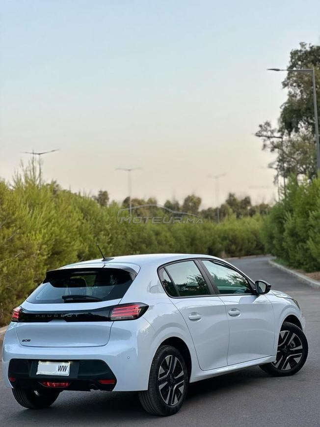 Peugeot 208 0km