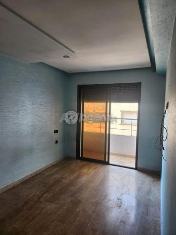 MHD-MHD-1206 - Appartement à vendre à Hay Salam - 2