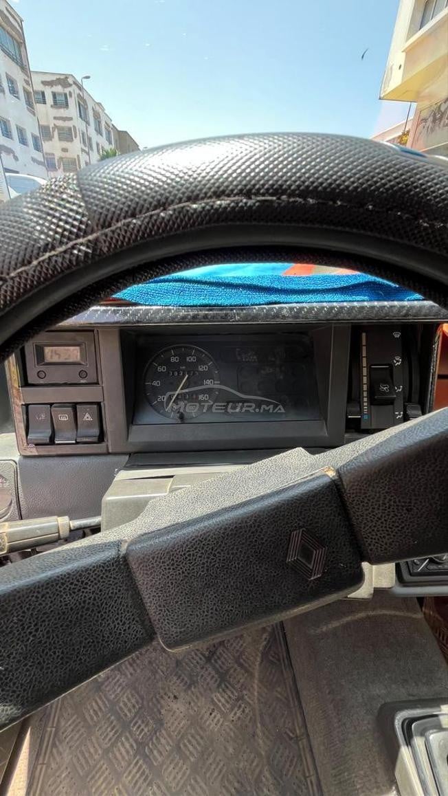 Renault super 5 Essence Model 87 dewana 94
