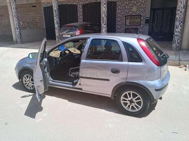 Opel corsa model 2005