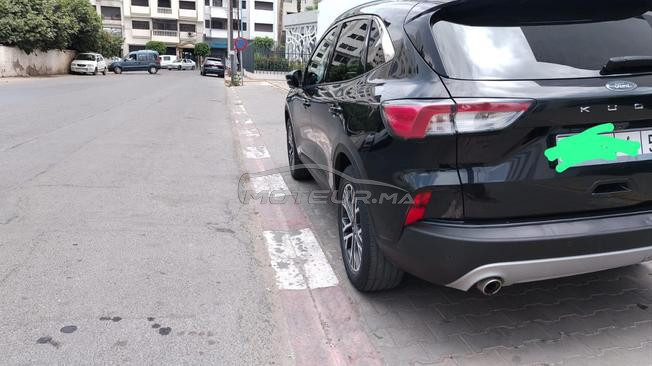 voiture Ford Kuga tetanium BVA